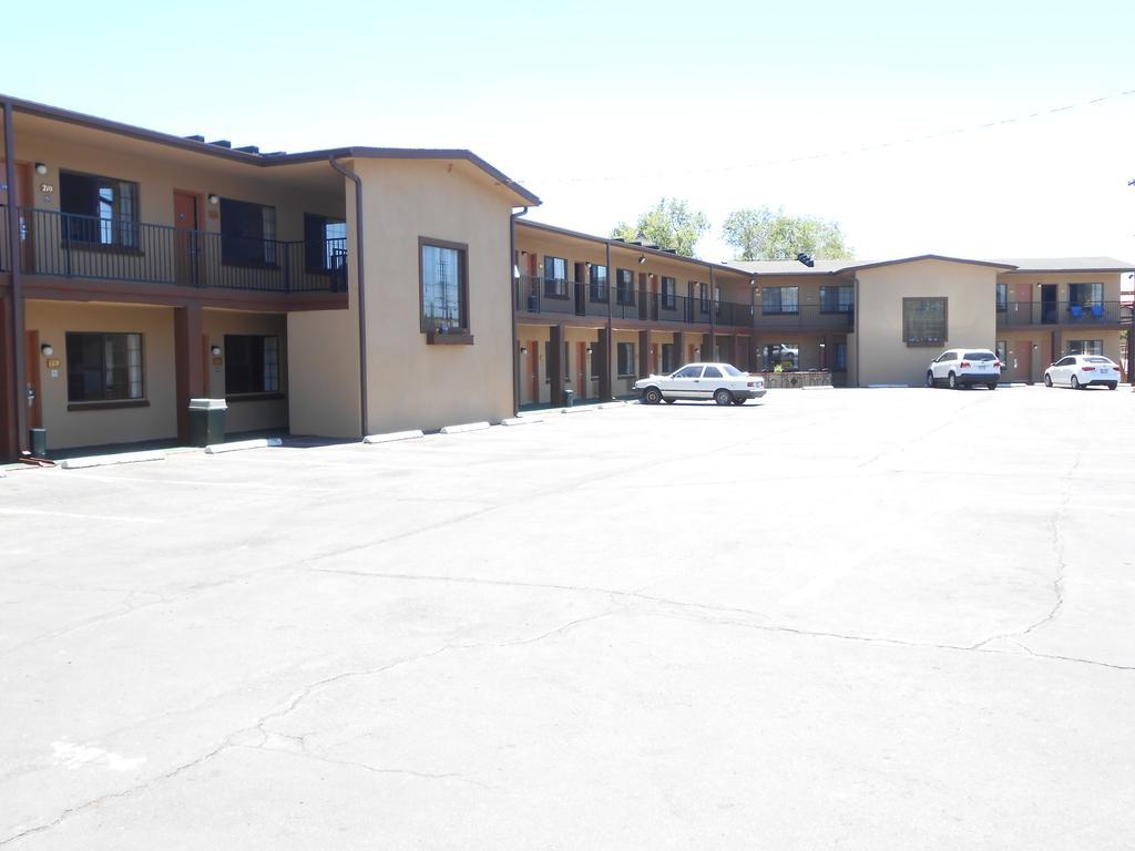 Howard Johnson By Wyndham Flagstaff University West Exteriör bild